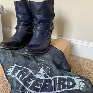 Freebird Saint | Size 10